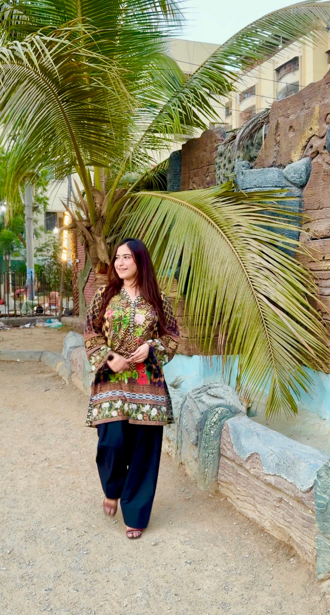 Farshi Shalwar (Black)